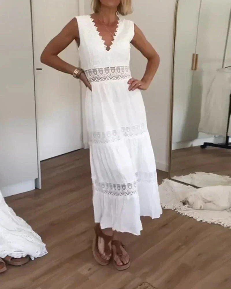 Noelle | Elegant och luftig vit sommarklänning