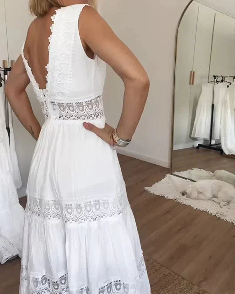 Noelle | Elegant och luftig vit sommarklänning